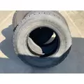 Peterbilt 579 Tires thumbnail 1