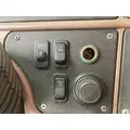 Peterbilt 587 Dash Assembly thumbnail 1