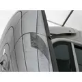 Peterbilt 587 Door Mirror thumbnail 4