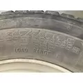 Pilot 19.5 ALUM Tire and Rim thumbnail 3