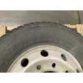 Pilot 19.5 ALUM Tire and Rim thumbnail 1