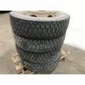 Pilot 19.5 STEEL Tire and Rim thumbnail 1