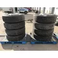 Pilot 22.5 ALUM Tire and Rim thumbnail 6