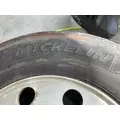 Pilot 22.5 ALUM Tire and Rim thumbnail 2