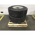 Pilot SUPER SINGLE Tire and Rim thumbnail 1