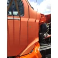 STERLING L7500 COWL thumbnail 1