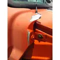 STERLING L7500 COWL thumbnail 2