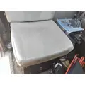 STERLING L7500 SEAT, FRONT thumbnail 2