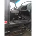 STERLING L8500 CAB thumbnail 4