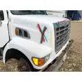 STERLING L9500 SERIES Hood thumbnail 5