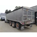 STERLING L9500 WHOLE TRUCK FOR RESALE thumbnail 4
