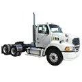 Sterling A9513 Truck thumbnail 2