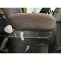 Sterling L7501 Seat (non-Suspension) thumbnail 3