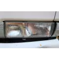 UD/Nissan UD1800CS Headlamp Assembly thumbnail 1