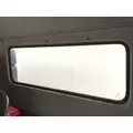 UD TRUCK UD2600 Back Glass thumbnail 1