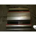 UNKNOWN 9400 CAB SKIRTSIDE FAIRING thumbnail 1