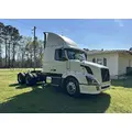 VOLVO TRUCK VNL Complete Vehicle thumbnail 4