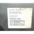 VOLVO D13 SCR Valve Cover thumbnail 8