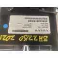VOLVO VN/VNL Instrument Cluster thumbnail 3