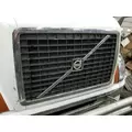 VOLVO VNL 1998-2003 GRILLE thumbnail 2