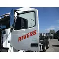 VOLVO VNL 1999-2025 DOOR ASSEMBLY, FRONT thumbnail 3
