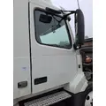 VOLVO VNL 1999-2025 DOOR ASSEMBLY, FRONT thumbnail 2