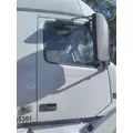 VOLVO VNL 1999-2025 DOOR ASSEMBLY, FRONT thumbnail 1