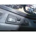 VOLVO VNL 1999-2025 DOOR ASSEMBLY, FRONT thumbnail 3