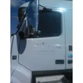 VOLVO VNL 1999-2025 DOOR ASSEMBLY, FRONT thumbnail 1