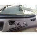 VOLVO VNL 1999-2025 DOOR ASSEMBLY, FRONT thumbnail 3
