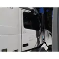 VOLVO VNL 1999-2025 DOOR ASSEMBLY, FRONT thumbnail 1