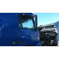VOLVO VNL 1999-2025 DOOR ASSEMBLY, FRONT thumbnail 1