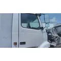 VOLVO VNL 1999-2025 DOOR ASSEMBLY, FRONT thumbnail 1