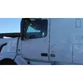 VOLVO VNL 1999-2025 DOOR ASSEMBLY, FRONT thumbnail 1