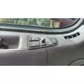 VOLVO VNL 1999-2025 DOOR ASSEMBLY, FRONT thumbnail 5