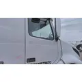 VOLVO VNL 1999-2025 DOOR ASSEMBLY, FRONT thumbnail 1