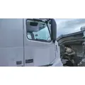 VOLVO VNL 1999-2025 DOOR ASSEMBLY, FRONT thumbnail 4