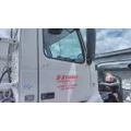 VOLVO VNL 1999-2025 DOOR ASSEMBLY, FRONT thumbnail 1
