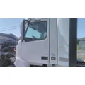 VOLVO VNL 1999-2025 DOOR ASSEMBLY, FRONT thumbnail 1