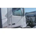 VOLVO VNL 1999-2025 DOOR ASSEMBLY, FRONT thumbnail 1