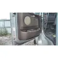 VOLVO VNL 1999-2025 DOOR ASSEMBLY, FRONT thumbnail 2