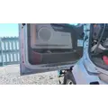 VOLVO VNL 1999-2025 DOOR ASSEMBLY, FRONT thumbnail 2
