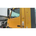 VOLVO VNL 1999-2025 DOOR ASSEMBLY, FRONT thumbnail 1