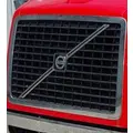 VOLVO VNL 2003-2018 GRILLE thumbnail 1