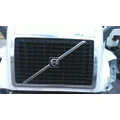 VOLVO VNL 2003-2018 GRILLE thumbnail 1