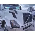 VOLVO VNL 2004-2018 HOOD thumbnail 2