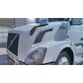 VOLVO VNL 2004-2018 HOOD thumbnail 2