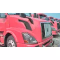 VOLVO VNL 2004-2018 HOOD thumbnail 2