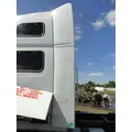 VOLVO VNL 780 Sleeper Fairing thumbnail 1