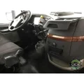 VOLVO VNL day cab Cab thumbnail 12